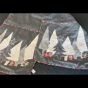 Two 6 ft. table runners like new